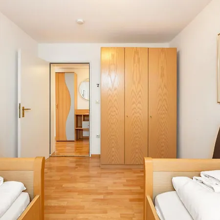 Apartmenthaus am Schwarzwälder Hof Bad Bellingen Exterior foto